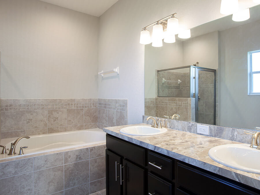 Inspiration Gallery Shenandoah Ii Owner S Bathroom Bathrooms