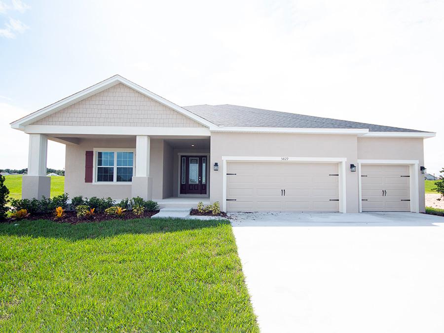 Large front porch on the Wynter home plan at Juliana Village, Auburndale